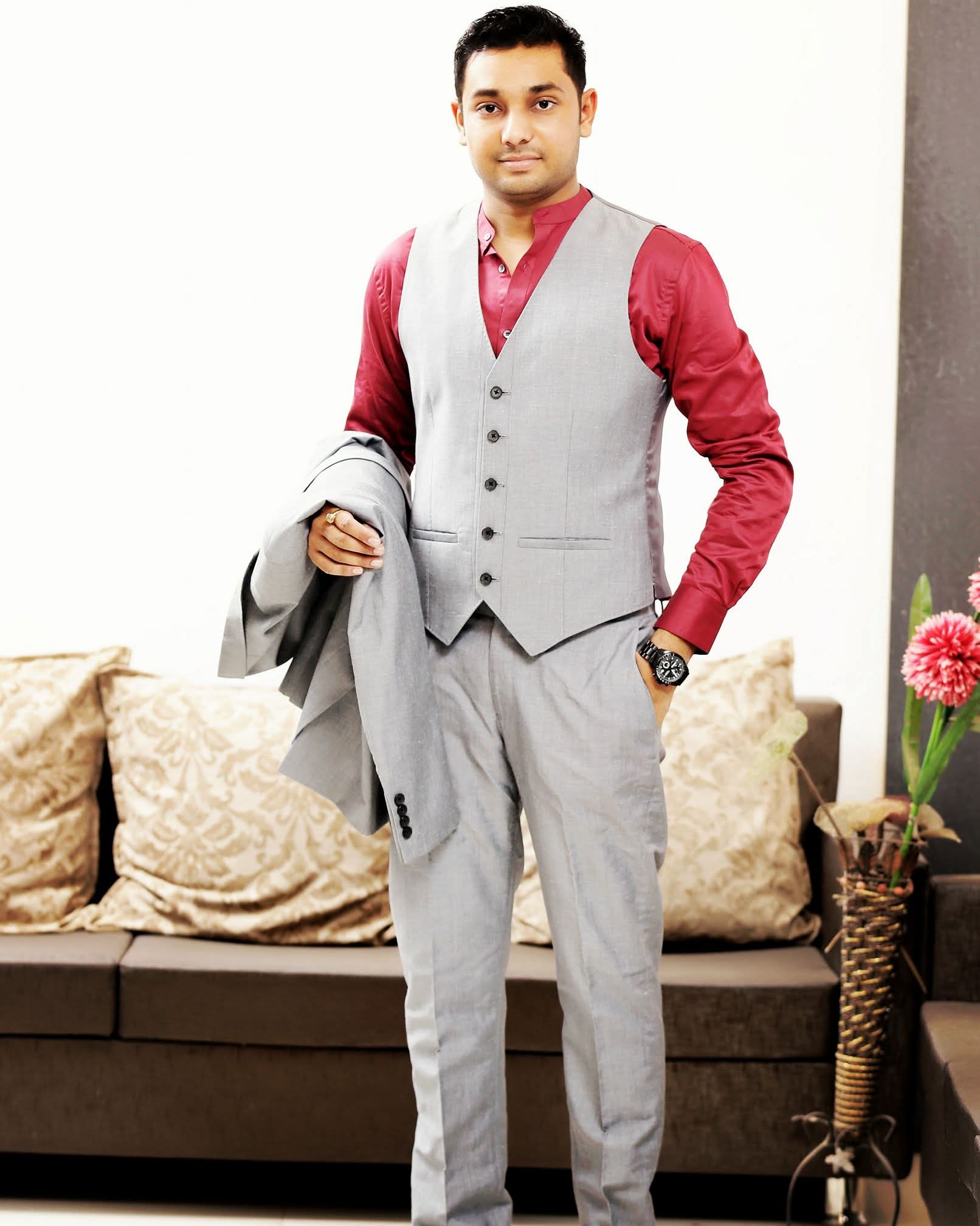 Dr. Priyank Jain